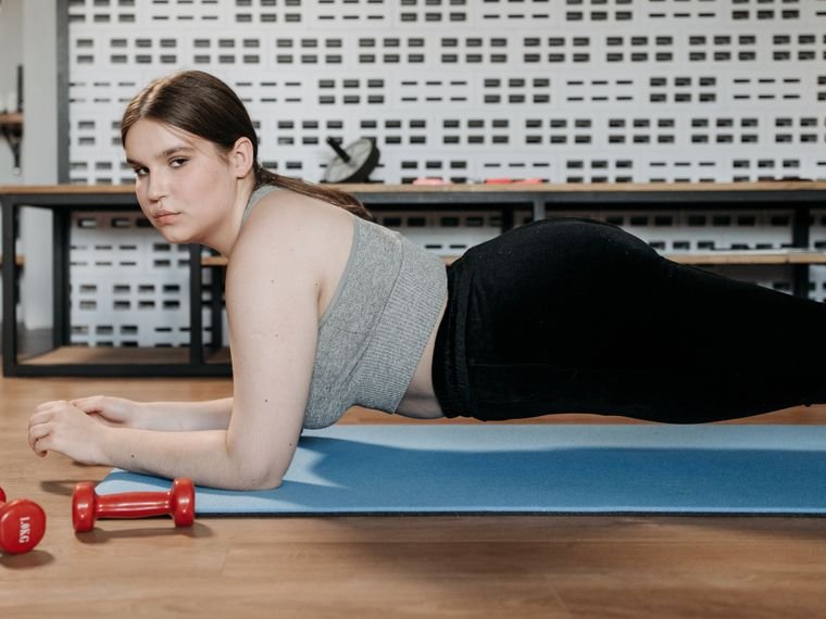 O treino: a base de qualquer resultado no glúteo